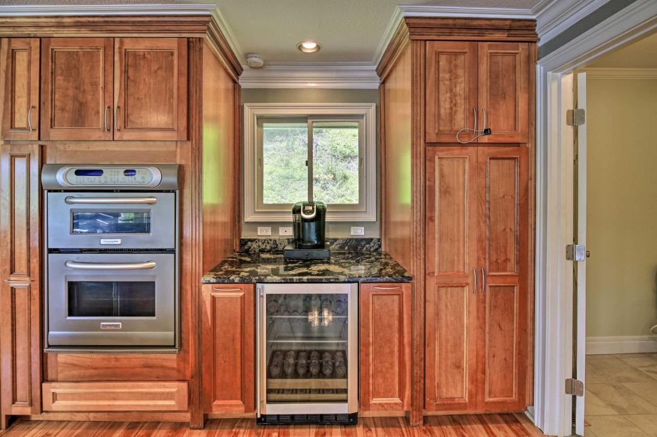 Inviting Family Abode With Dock On Norris Lake! Caryville Экстерьер фото